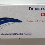 DEXAMETASONA 8 MG SOLUCION IM (ES UN GLUCOCORTICOIDE SINTÉTICO, USADO PRINCIPALMENTE POR SU POTENTE EFECTO ANTIINFLAMATORIO. AUNQUE SU ACTIVIDAD ANTIINFLAMATORIA ES CONSIDERABLE AÚN A DOSIS BAJAS, MANTIENE POCO EFECTO SOBRE EL BALANCE DE LOS ELECTRÓLITO